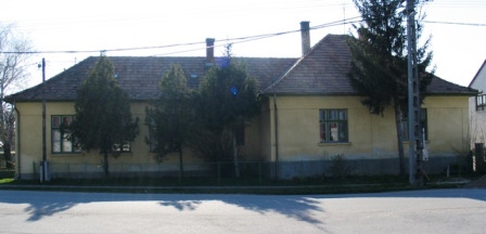 Iskola