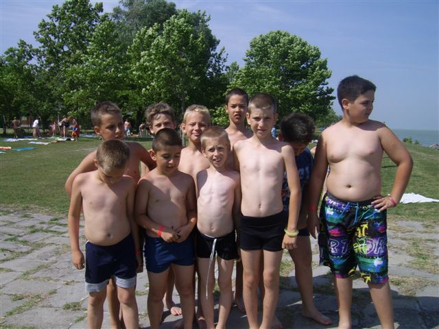 04