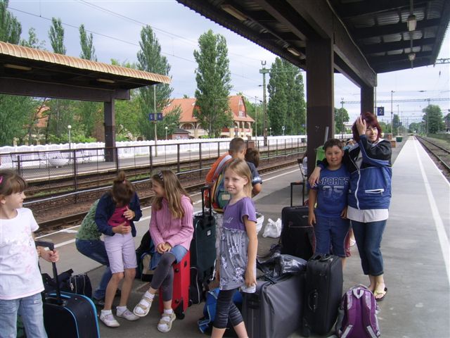 06