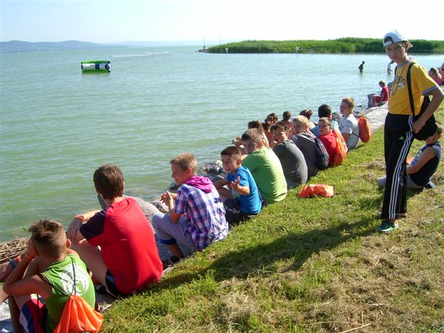 06